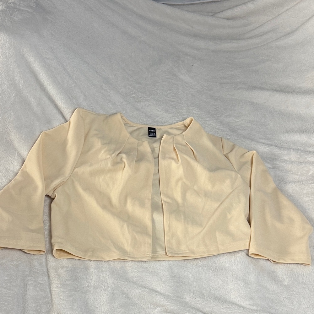 SHEIN Light Cream Cropped Open-Front Blazer